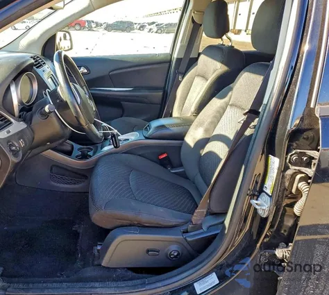 2017 Dodge Journey Sxt z USA, uszkodzony, nr VIN 3C4PDCBG5HT673489